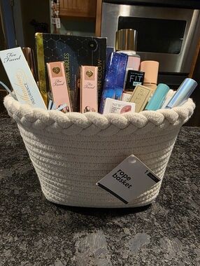 Too Faced Make Up Plus Much More Beauty Bundle Brand New